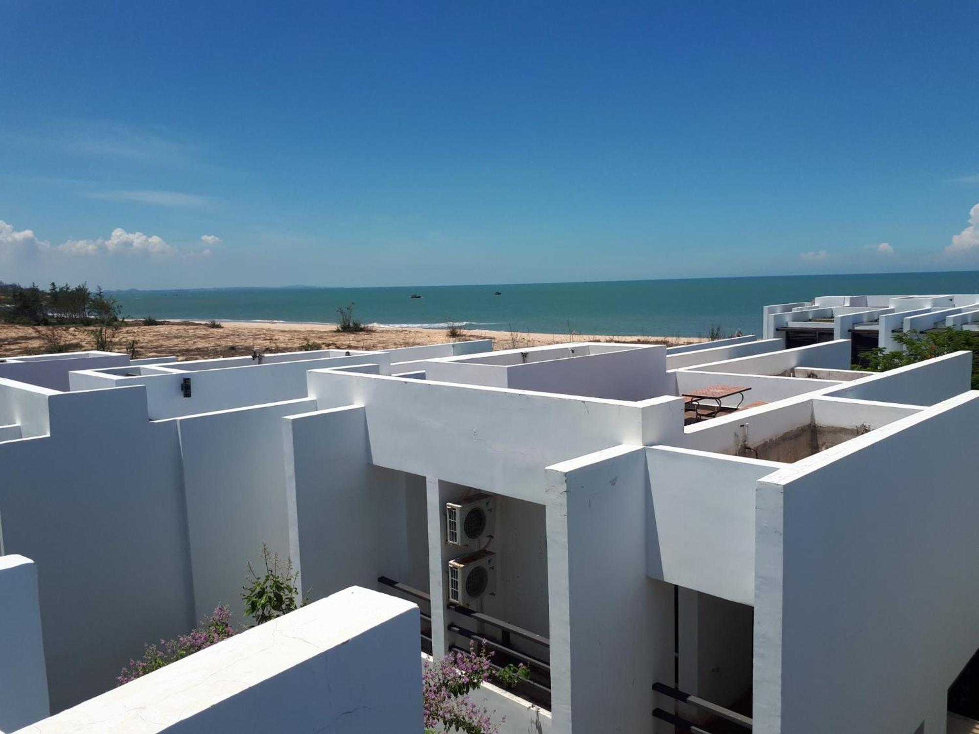 Khach San - Resort Oceanami - Long Hai Εξωτερικό φωτογραφία